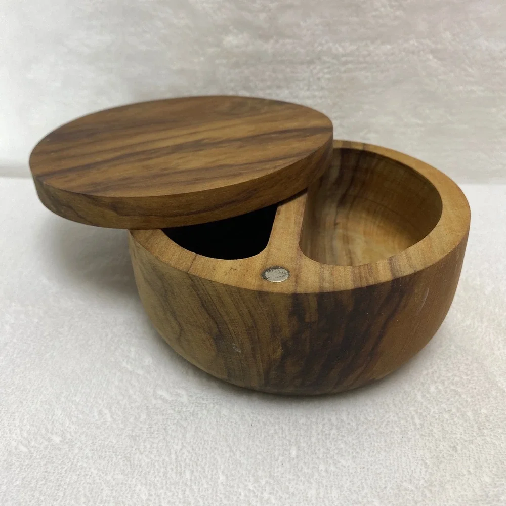 Chefs Wooden Round Salt‎ & Pepper Cellar